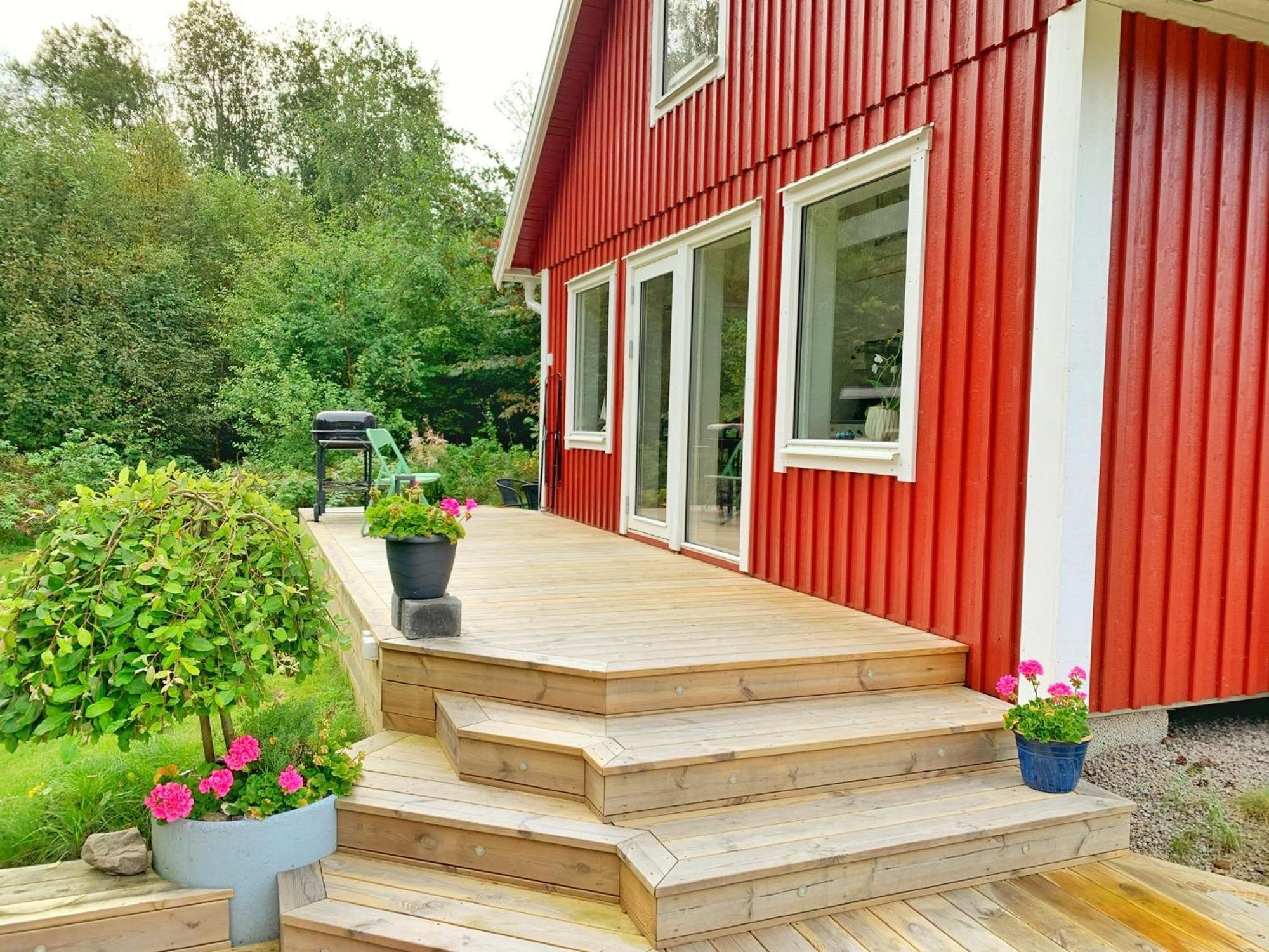 The Blomsholm Cabin - Load Your Electric Car Stromstad Luaran gambar